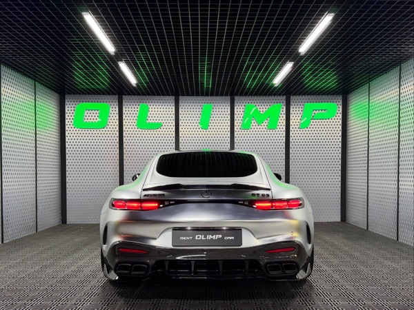 Mercedes-Benz AMG GT 63s