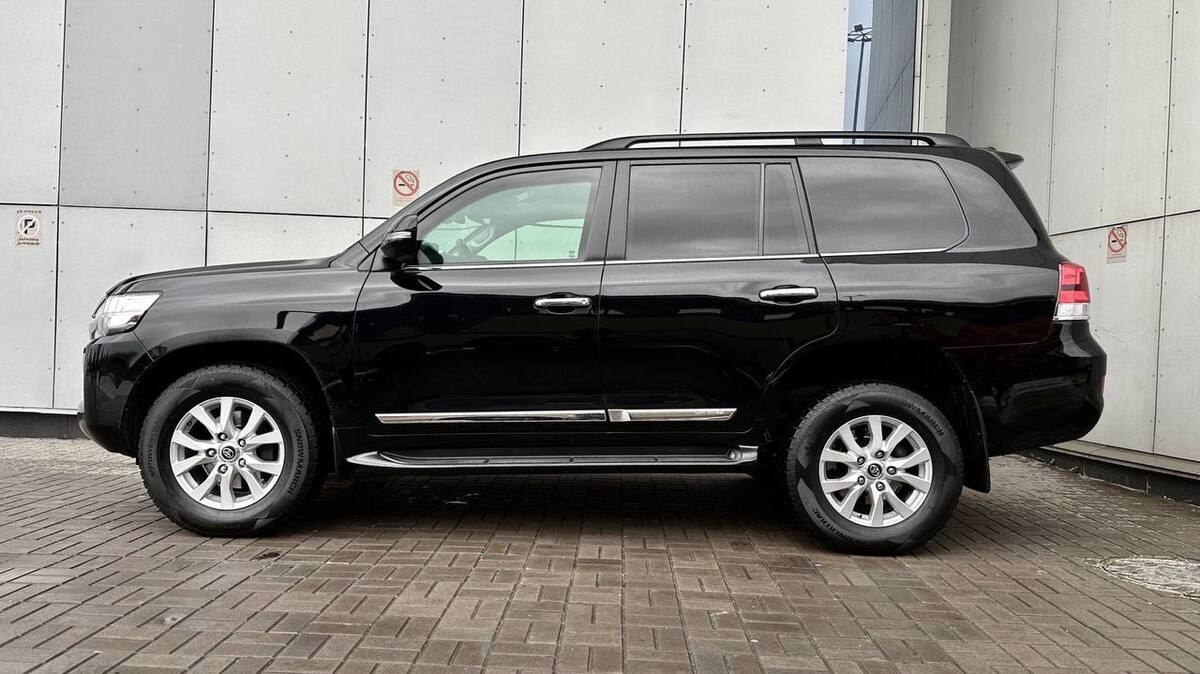 Toyota Land Cruiser 200 B6/B7
