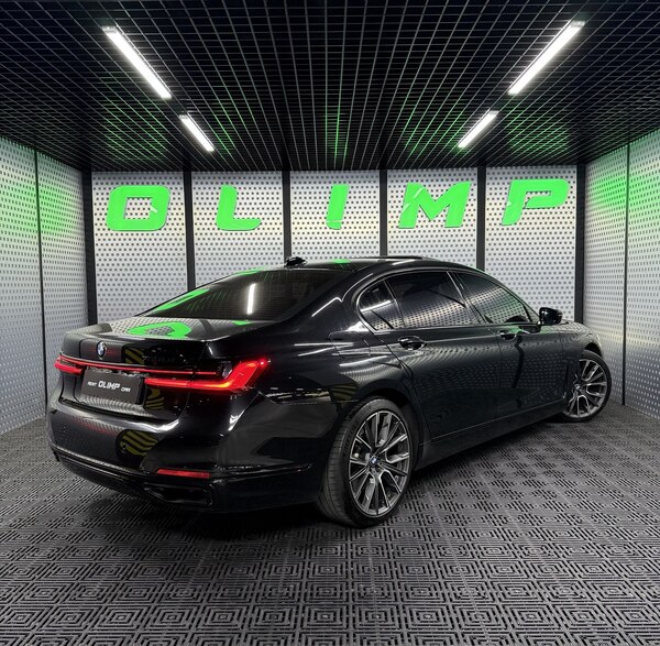 BMW 7 xDrive