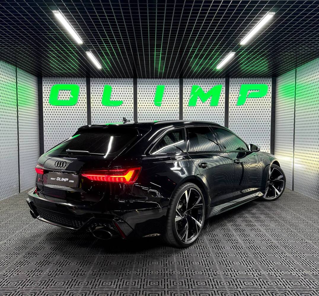 AUDI RS6