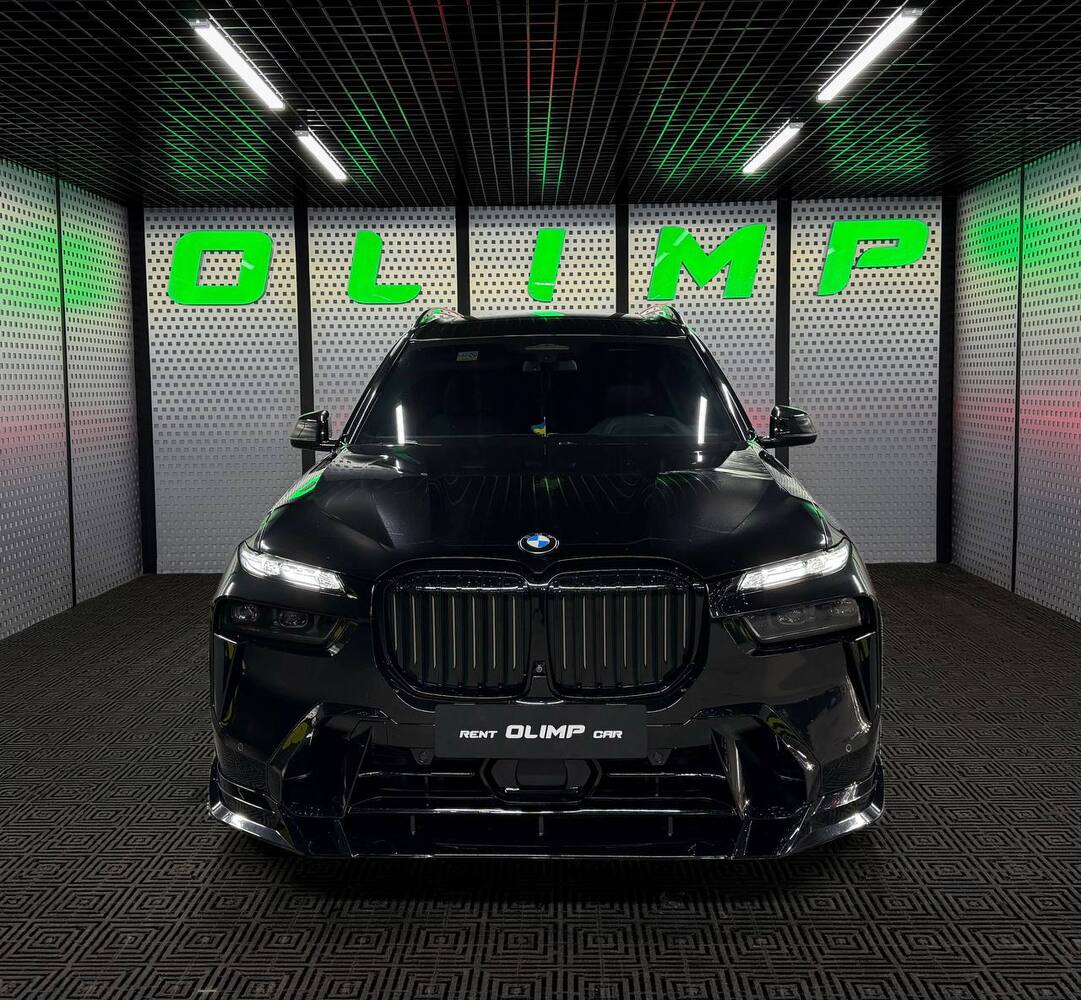 BMW X7 M50I