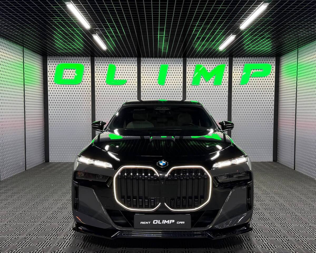BMW M760I