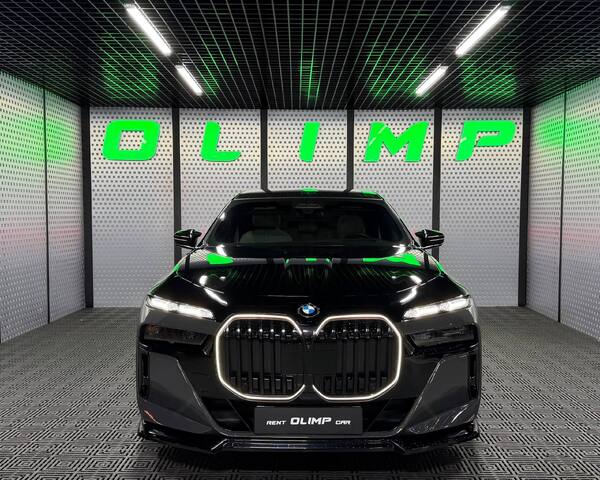 BMW M760I