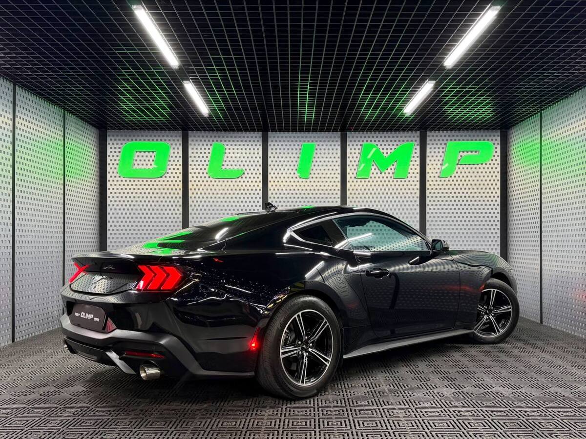 Ford Mustang NEW