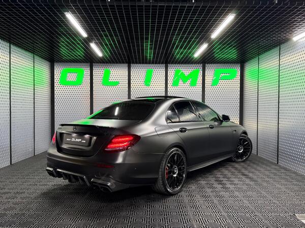 Mercedes-Benz E63s